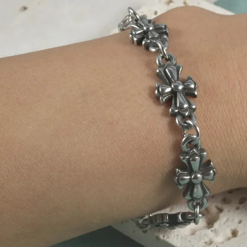 Gothic Punk Cross Chain Bracelet – Retro Unisex Christian Faith Jewelry Accessory