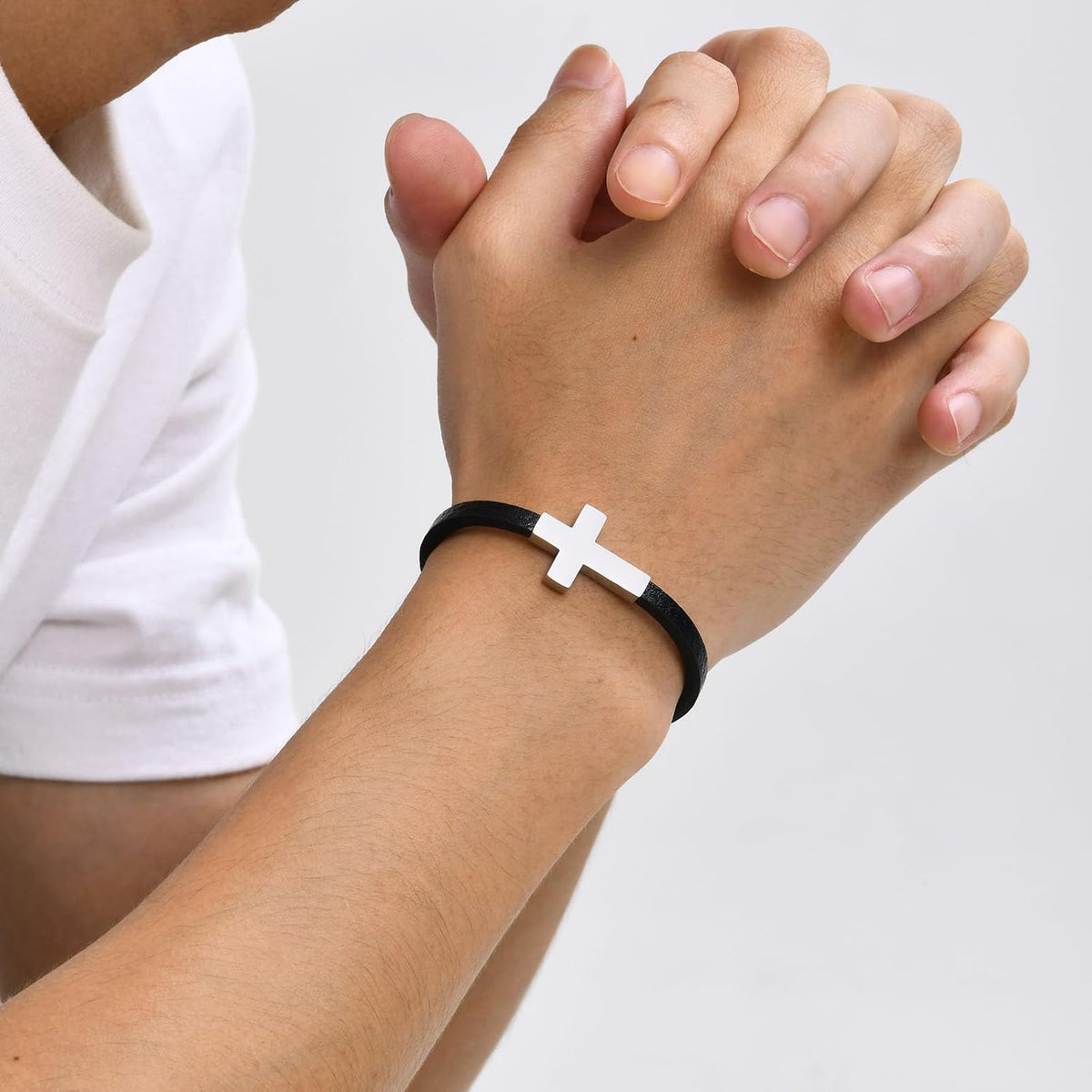 Men's Leather Cross Bracelet 316L Stainless Steel Christian Faith Religious Jewelry Gift for Dad Husband Son Brother